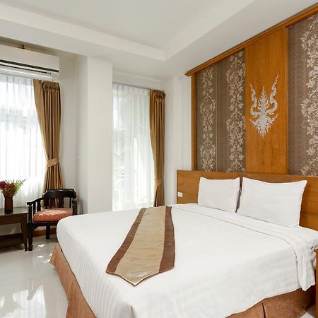 Asia Express Hotel Кату Екстериор снимка