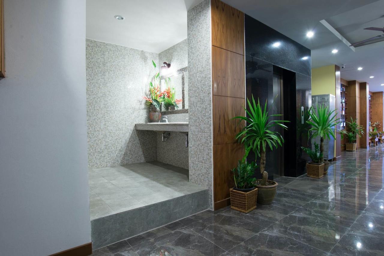 Asia Express Hotel Кату Екстериор снимка